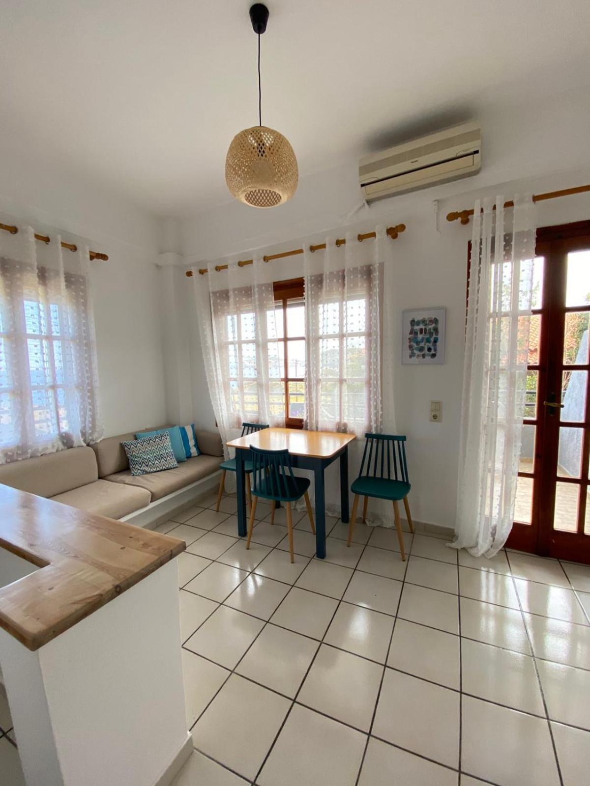 Evita Bay Agia Pelagia Heraklion Room photo