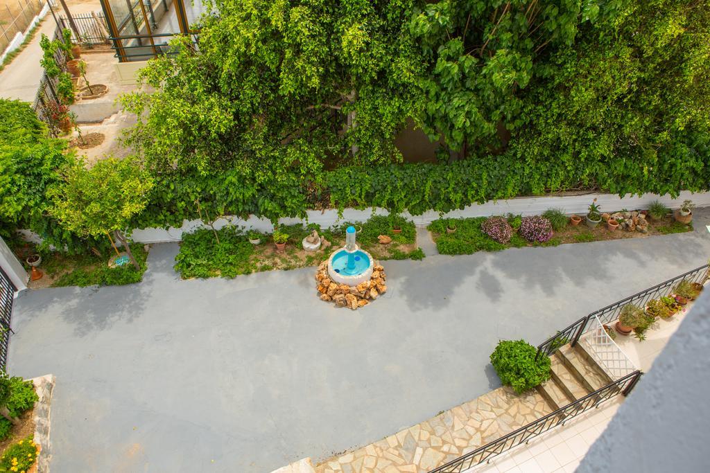 Evita Bay Agia Pelagia Heraklion Exterior photo